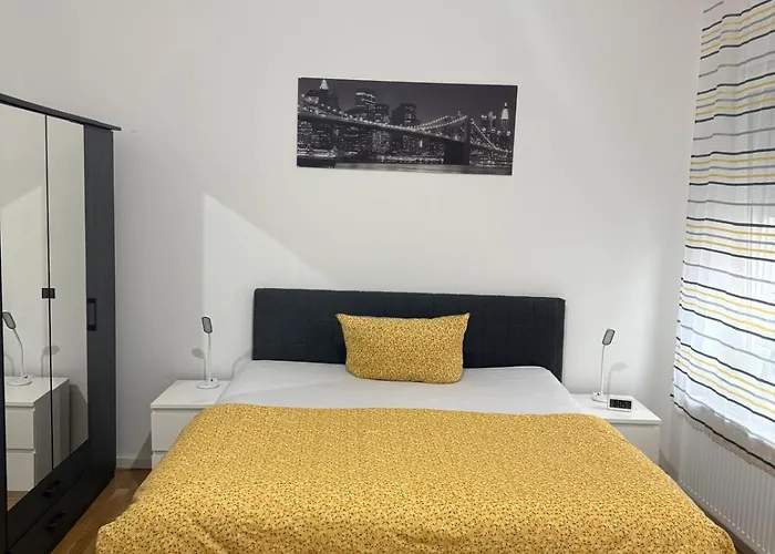 Sehr Gemuetliche 2 In Hamm (North Rhine-Westphalia)